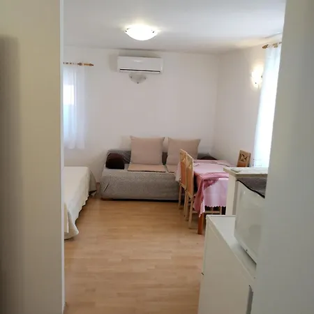Nevija Apartament