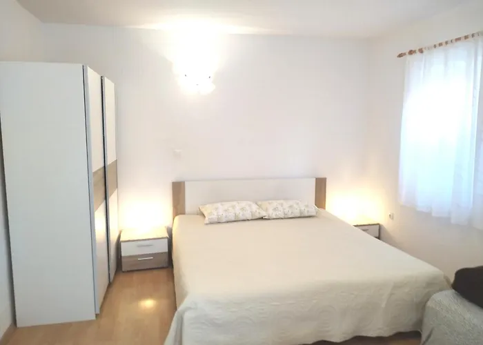 Apartment Nevija Valun