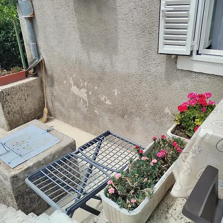 Nevija Apartment