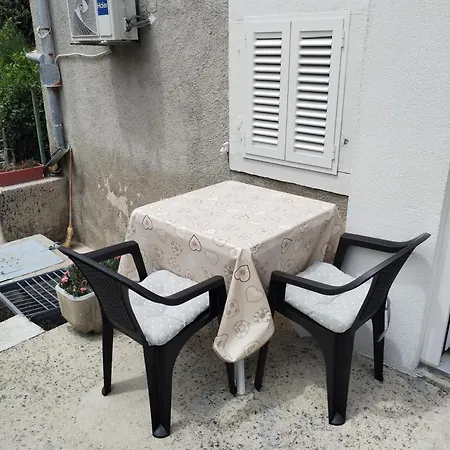 Nevija Apartment