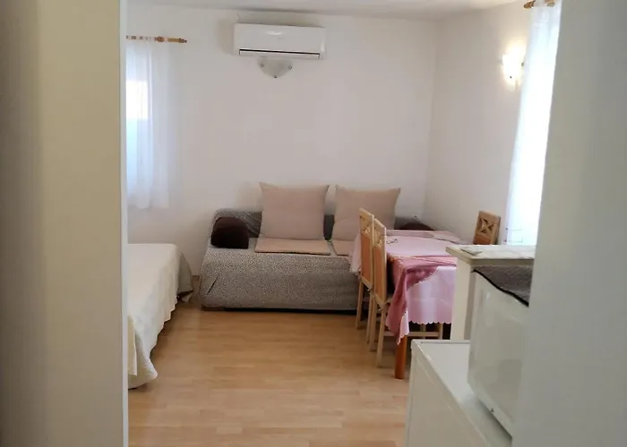 Nevija Apartman
