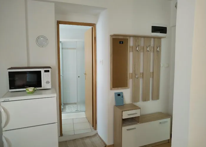 Nevija Apartman *