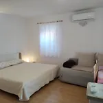 Nevija Appartement Valun